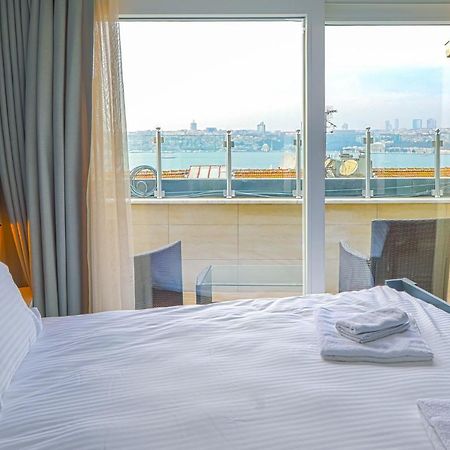 Vibrant Flat 500 M To Uskudar Ferry Station Appartement Istanboel Buitenkant foto