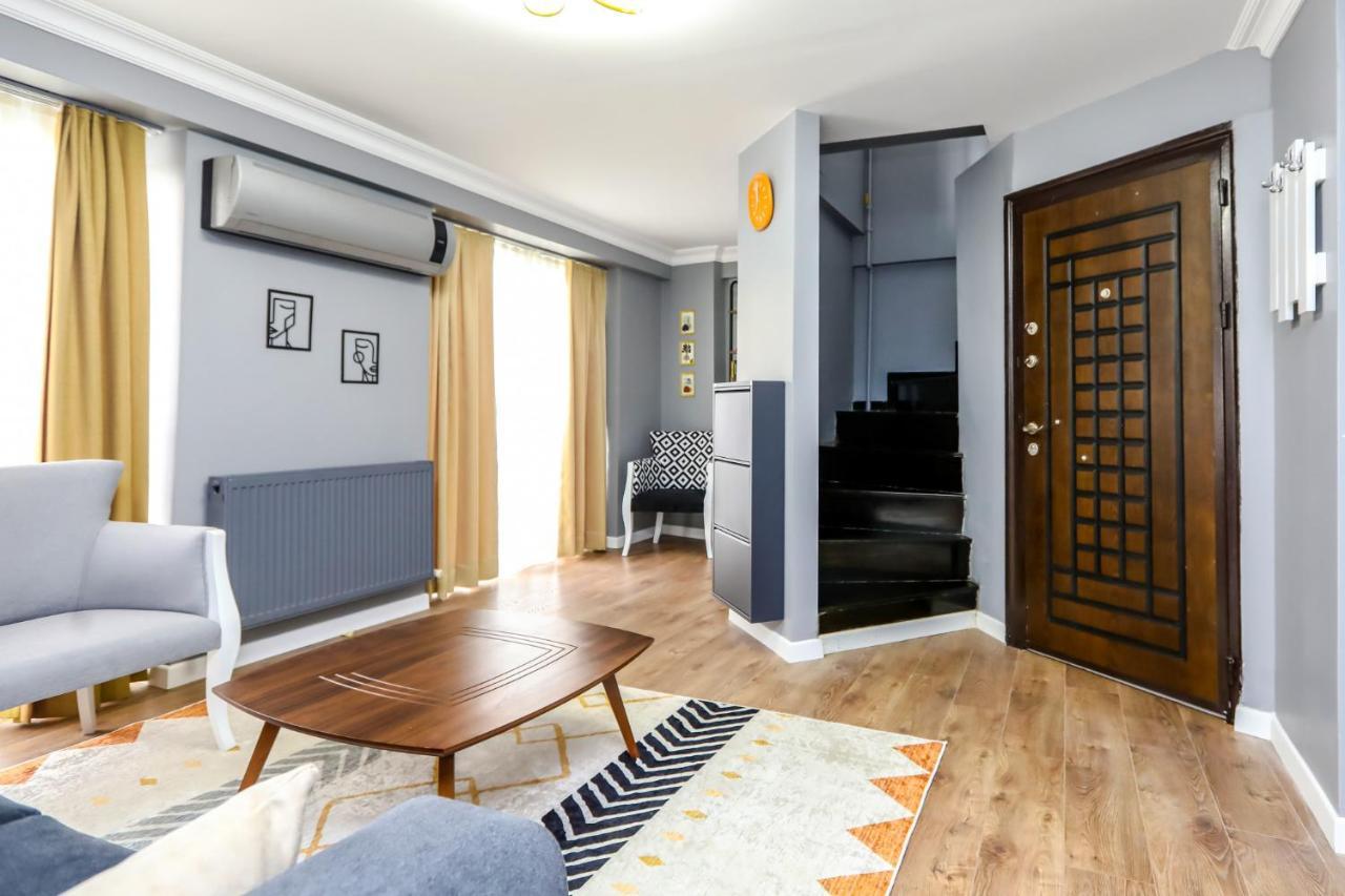Vibrant Flat 500 M To Uskudar Ferry Station Appartement Istanboel Buitenkant foto